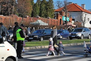 Policjanci podczas działań &quot;Znicz&quot; - foto archiwum KWP w Rzeszowie