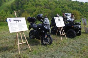 pojazdy używane  przez Wojska Obrony Terytorialnej - motocykl i quad