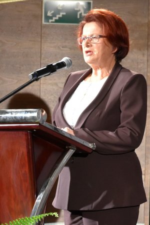 Maria Kurowska Wicemarszałek Województwa podczas przemówienia