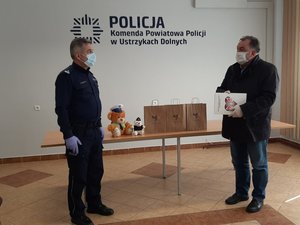 Komendant KPP w Ustrzykach Dolnych i Dyrektor DPS w Moczarach